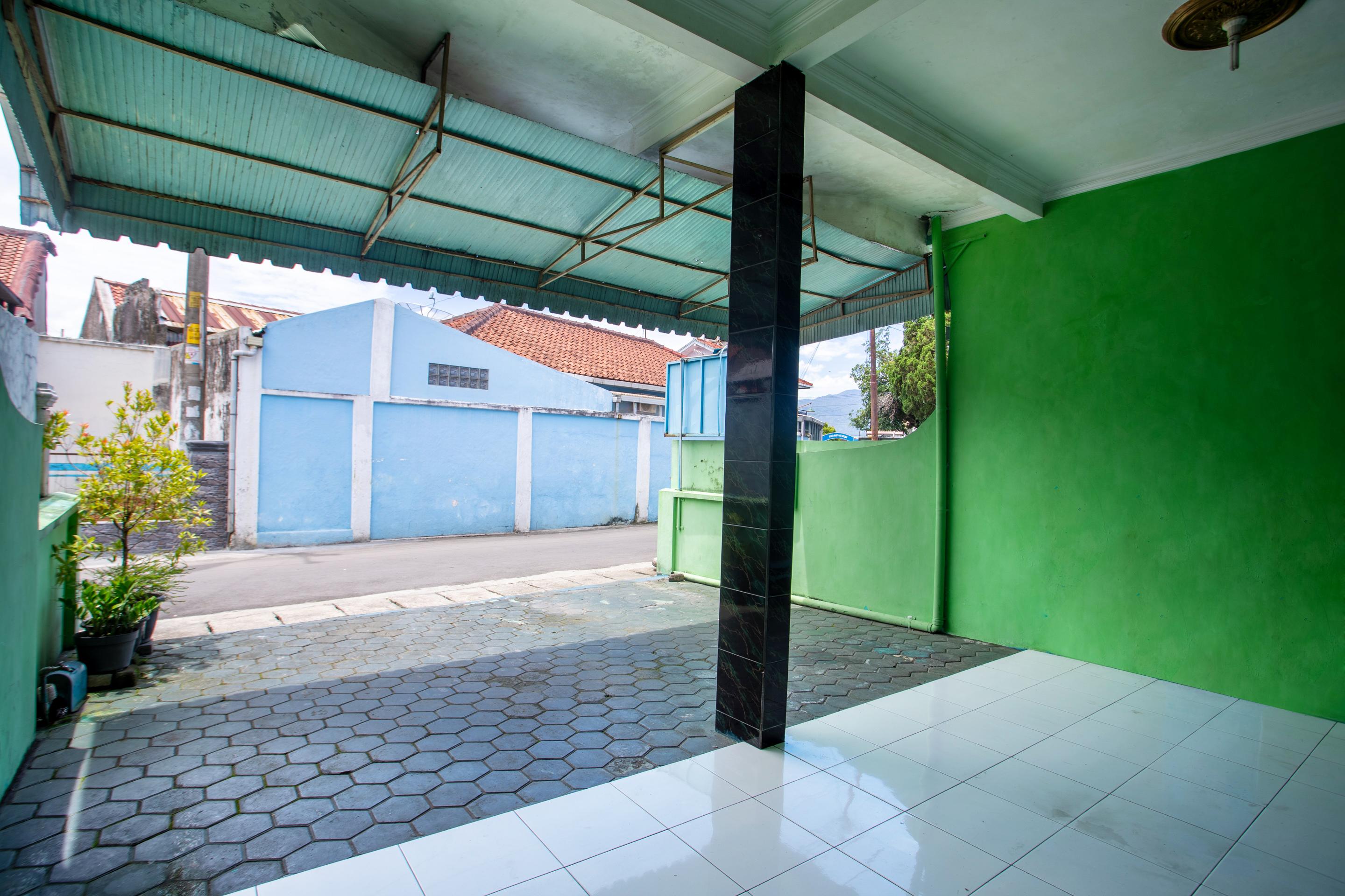 Spot On 2871 Hotel Budi Purwokerto Zewnętrze zdjęcie